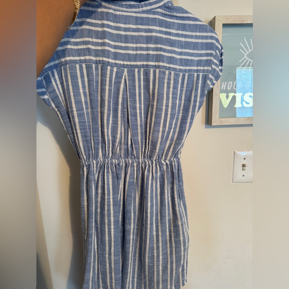 Spring dress - Picture 2 of 3